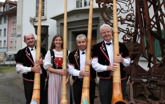 Lisa Stoll Alphornquartett zu Gast im KKL Luzern